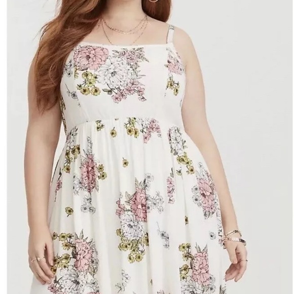 Torrid bundle pack 3 dresses 1 top size 3 - Picture 2 of 13